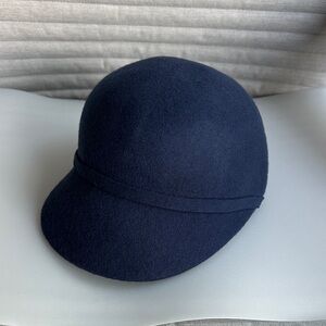 Stylish Wool Navy Blue Cap
